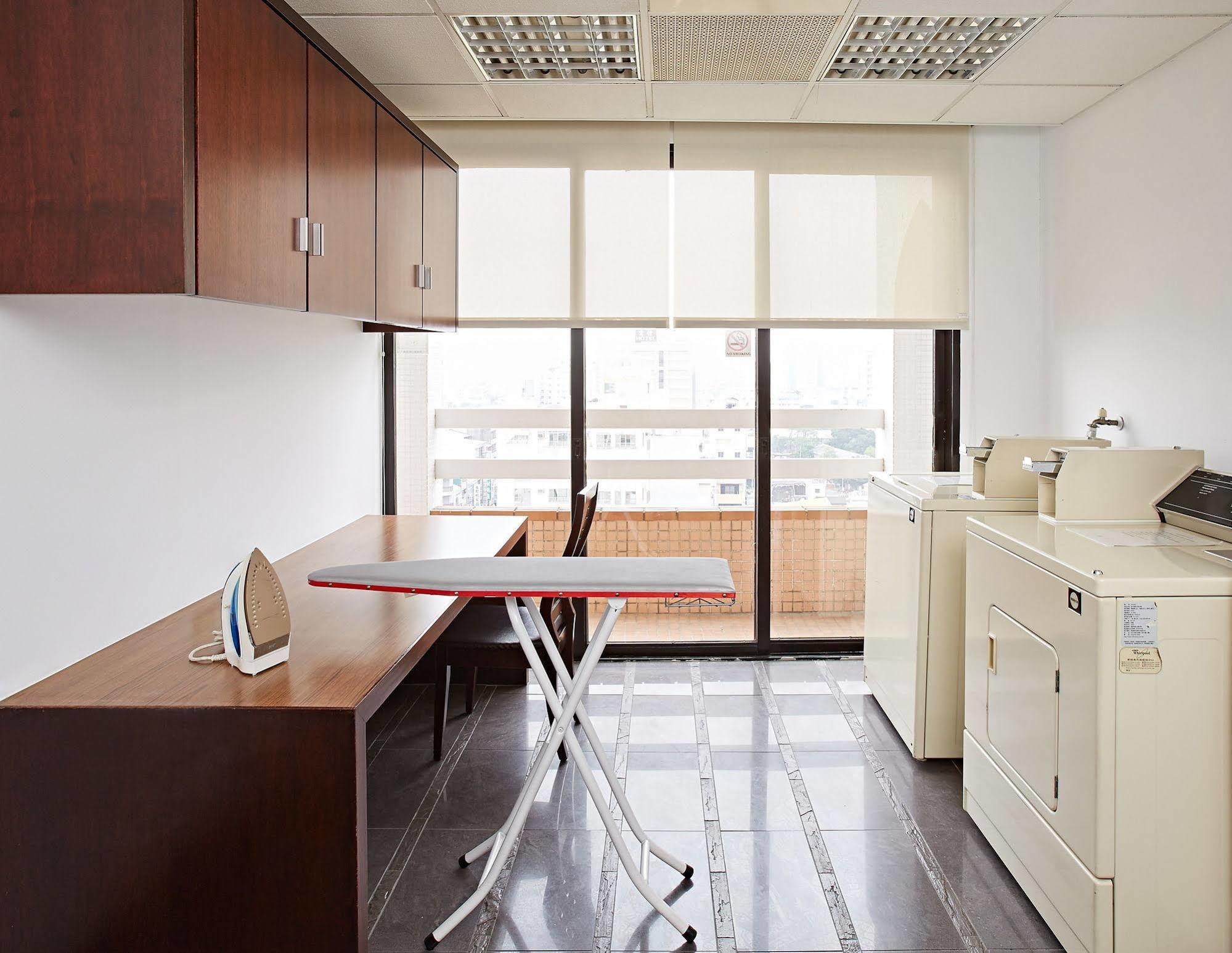 天下南隅 Provintia Hotel Tainan Zewnętrze zdjęcie